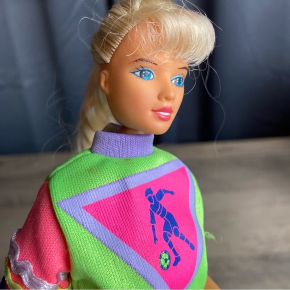Soccer Player Doll, Blonde Hair Blue Eyes - Picture 2 of 11